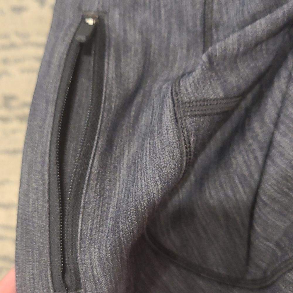 Lululemon Speed Up Tight *Full-On Lux brushed - Picture 5 of 13